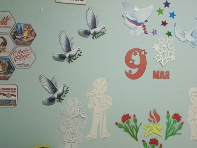 Украшаем холлы к празднику