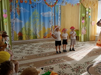 интерьер музыкального зала к празднику "Осенины"